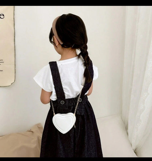 SHEIN Girls Cute Heart Shaped CrossBody Bag White
