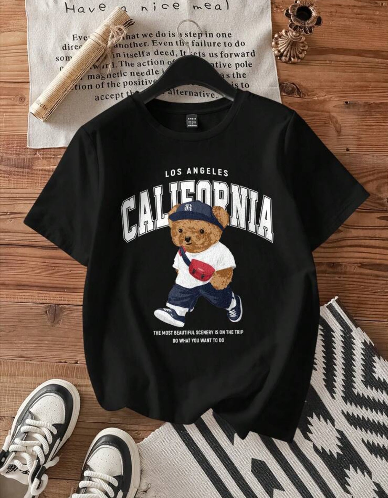 Shein Ez Wear Casual Minimalist Bear Print Round Neck T shirt (Black)