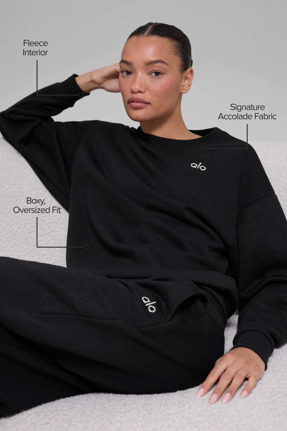 Alo Loose Fit Sweatshirt-Black