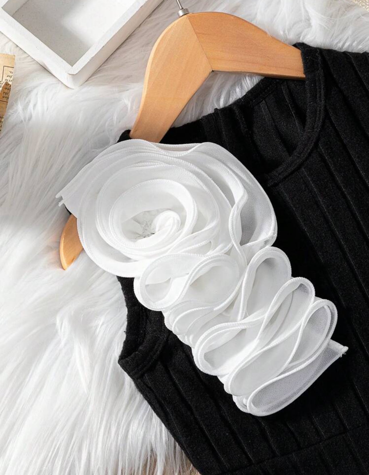 SHEIN Young Girls Contrast Color Applique Sleeveless Elegent