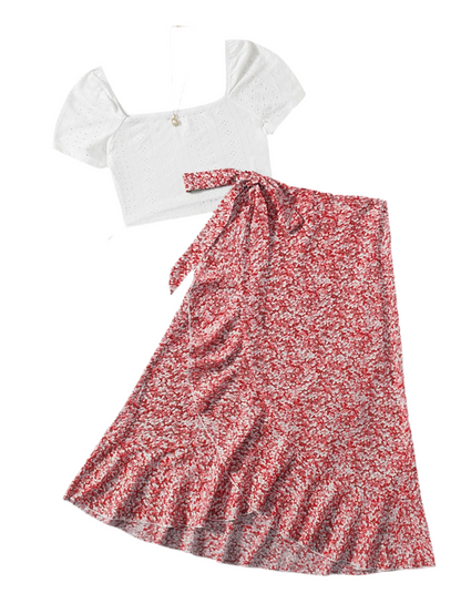 SHEIN WYWH Square Neck Tee & Ditsy Floral Print Knot Side Ruffle H...