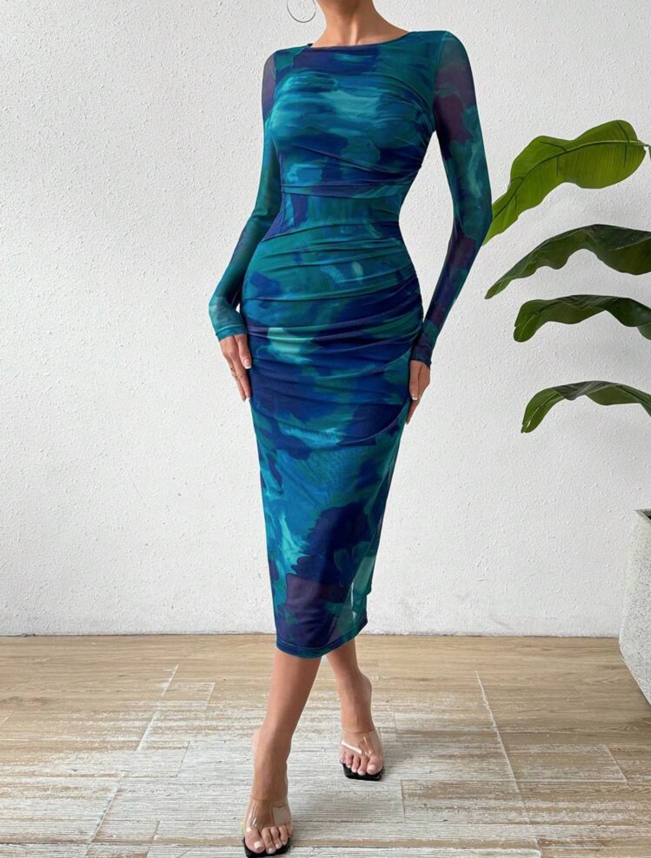 Shein Raffnea Round Neck Pleated Tie Dye Dress Maxii Women Outfit (Royal Blue)