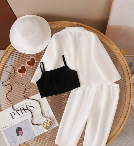SHEIN Baby Girls Casual Solid Color Suit Collar Shirt (3pcs + Hat)