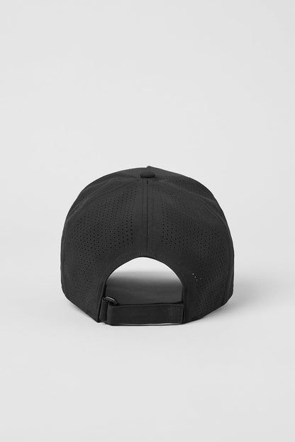 Alo Performance district trucker Hat