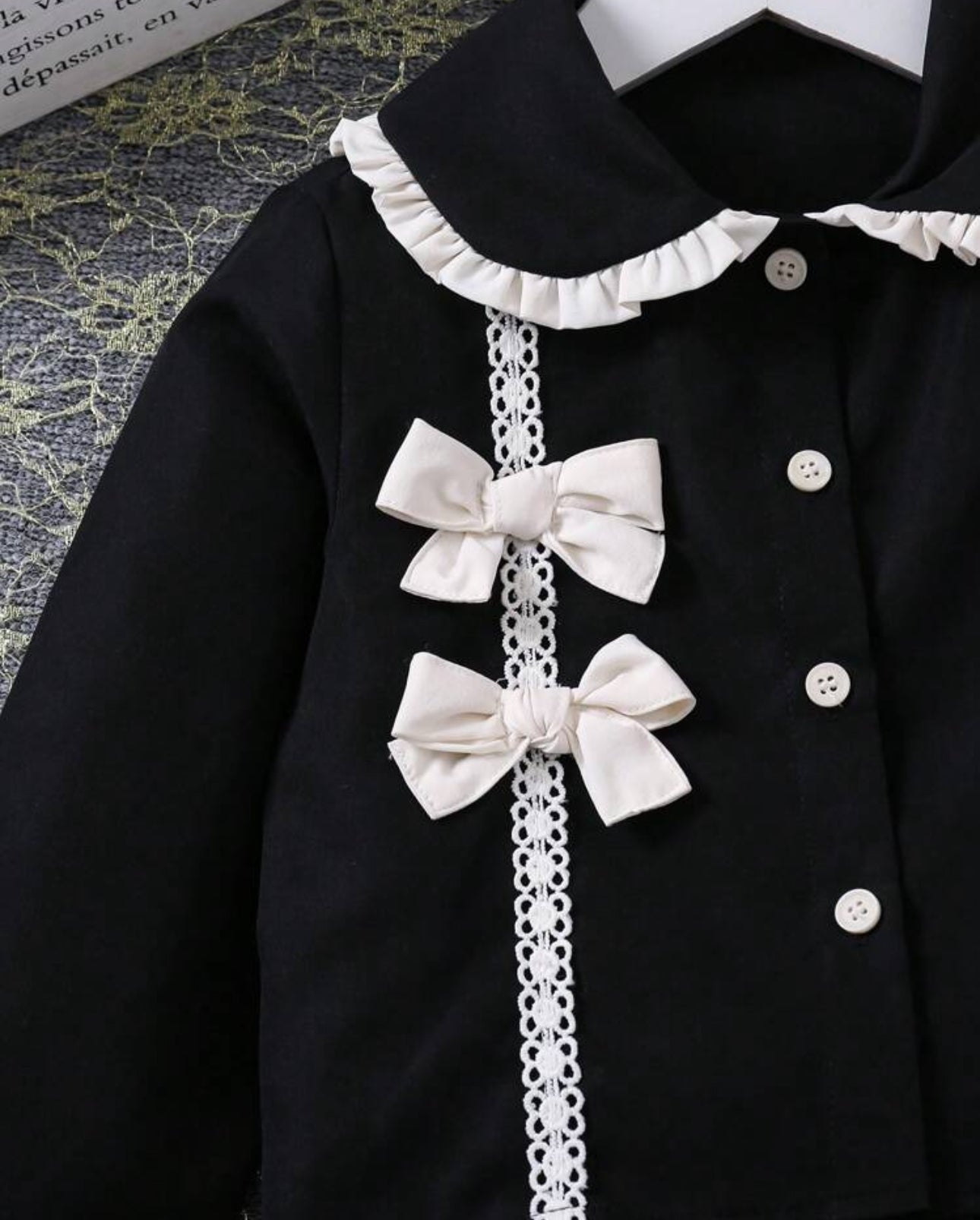 SHEIN Young Girls elegent Black And White Collared Top