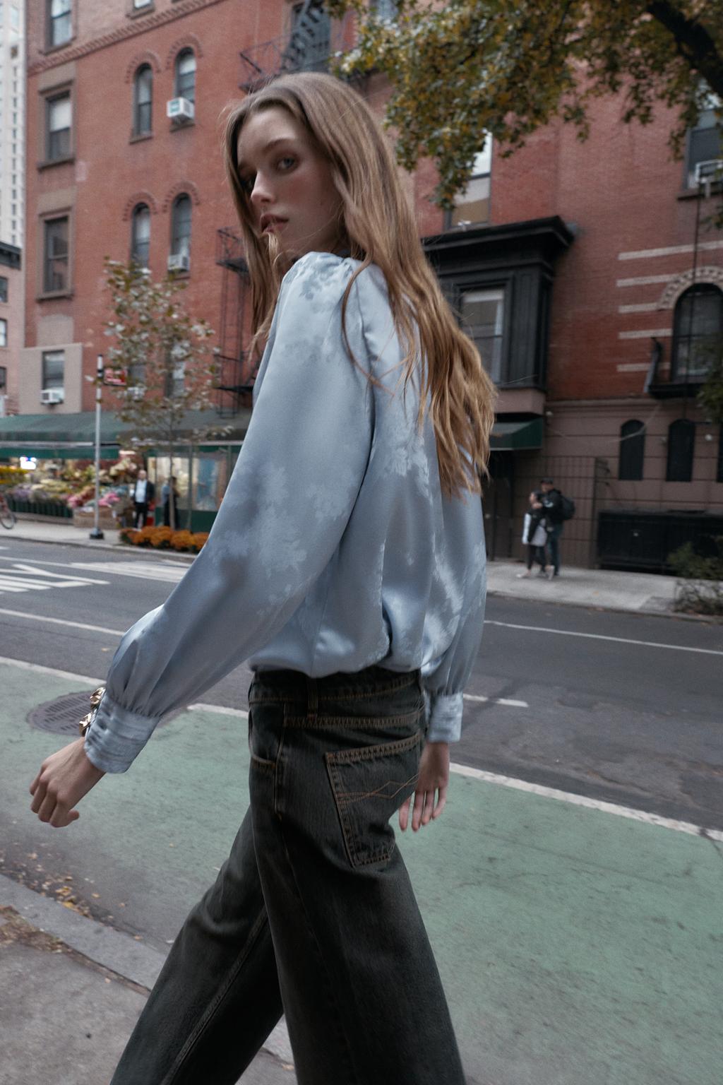 Zara Satin Finished Jacquard Shirt With Bows