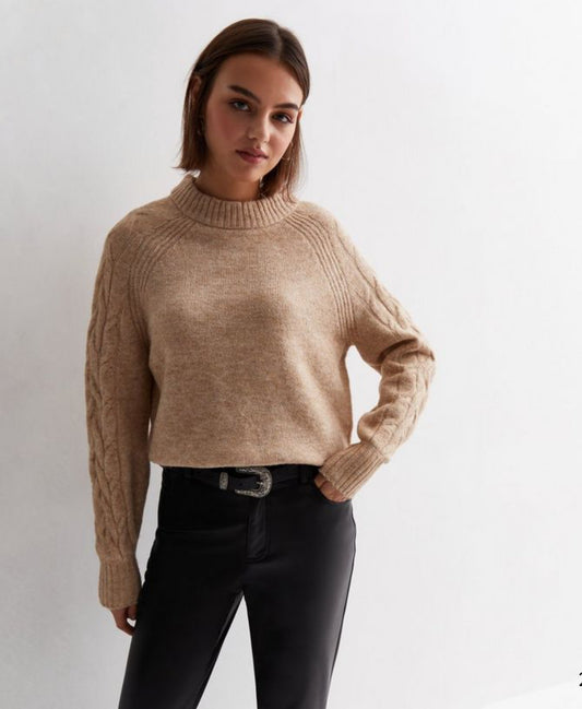 NEW LOOK Stone Cable Knit Crew Neck Jumper
