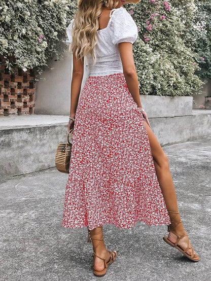 SHEIN WYWH Square Neck Tee & Ditsy Floral Print Knot Side Ruffle H...