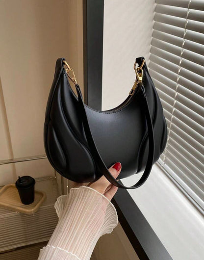 SHEIN A Zippered Solid Color Armpit HandBag