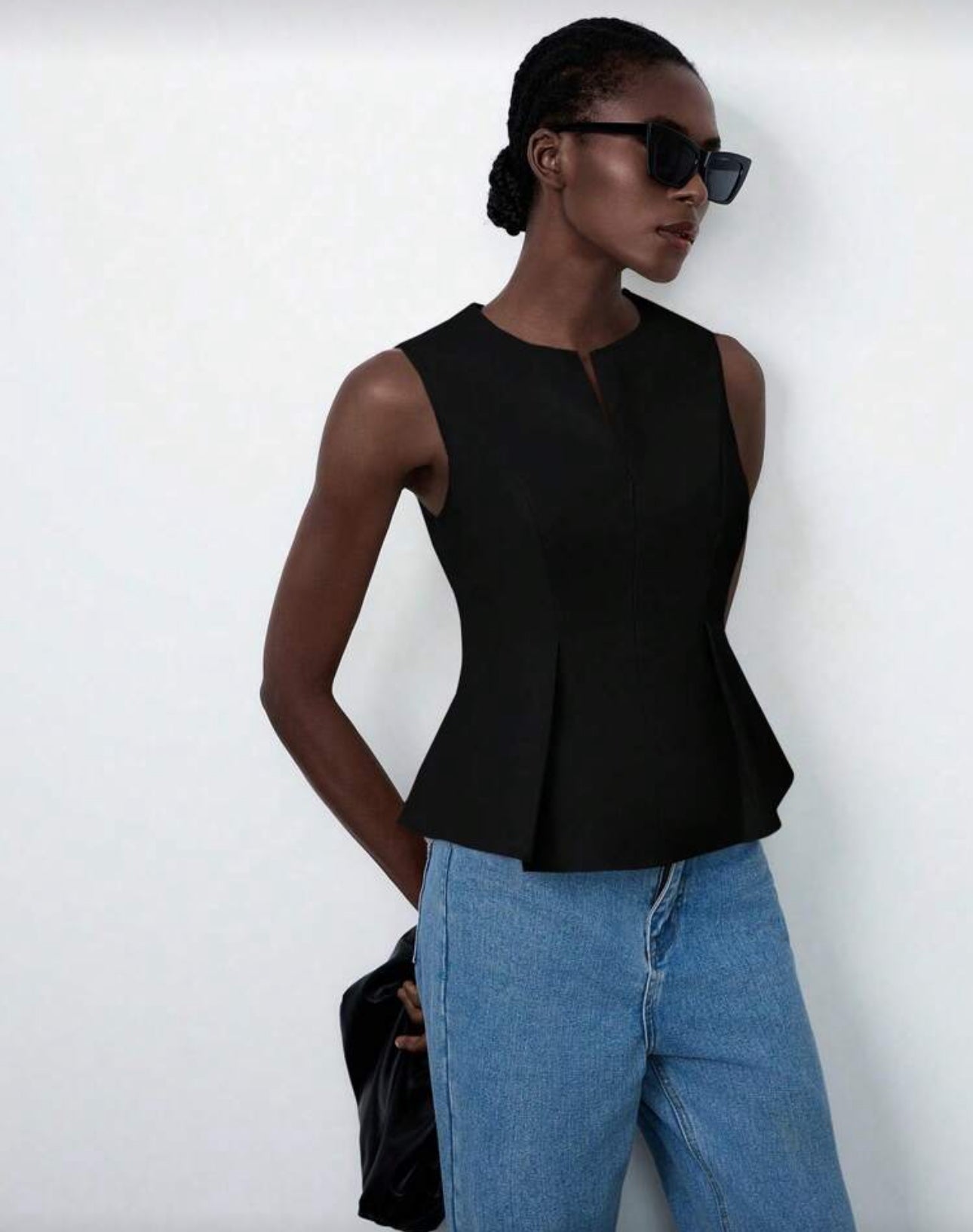 SHEIN Eastflair Solid Color Sleeveless Top