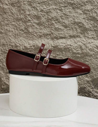 SHEIN Trending Red buckle Flat Shoes