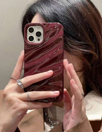 SHEIN Burgundy Wavy pattern Glossy Phone cover