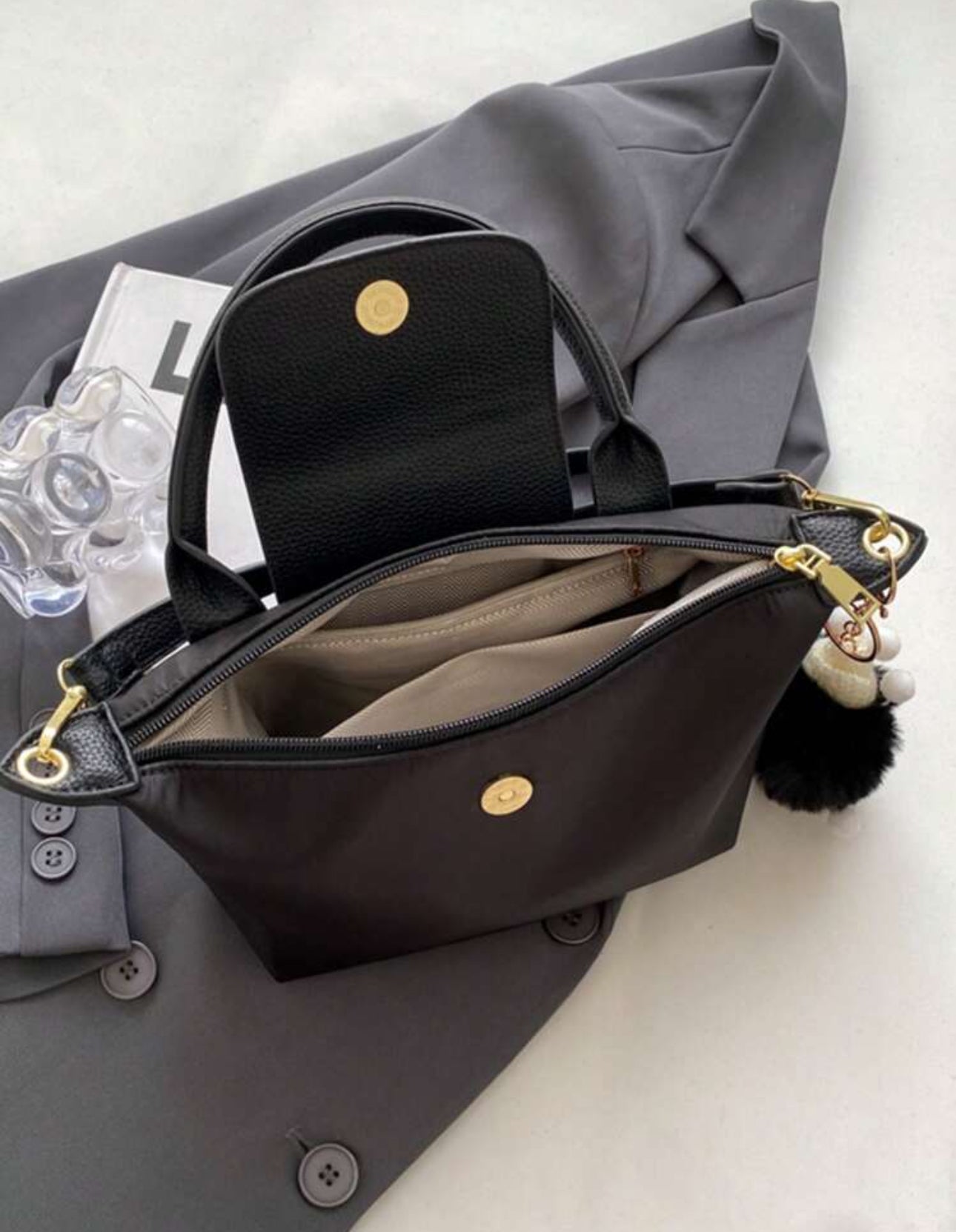 Shein Handbag with contrast color Bag