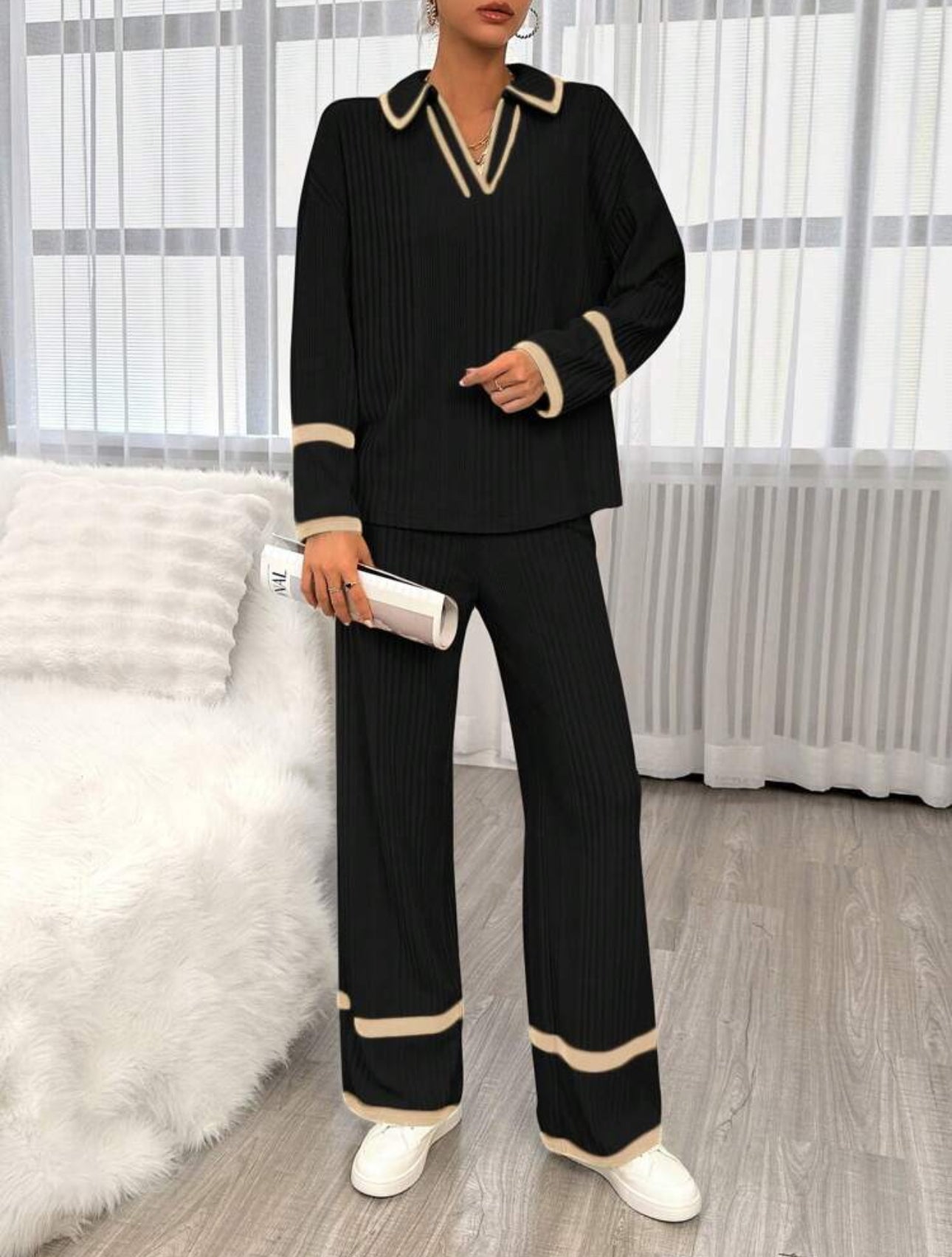Shein Esscne Women Contrast Color Turn Down Cord-Set