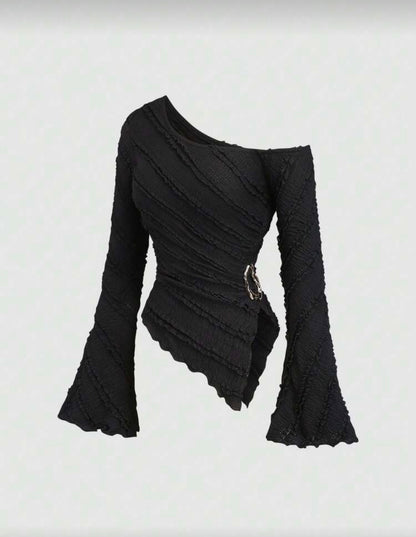 Shein Women Textured fabric Asymmetric Hem Long Shirt