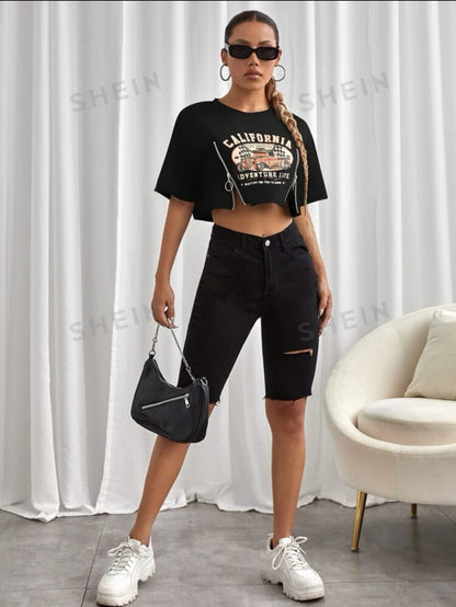 SHEIN Coolane Letter Graphic Zip. Detail Crop Tee