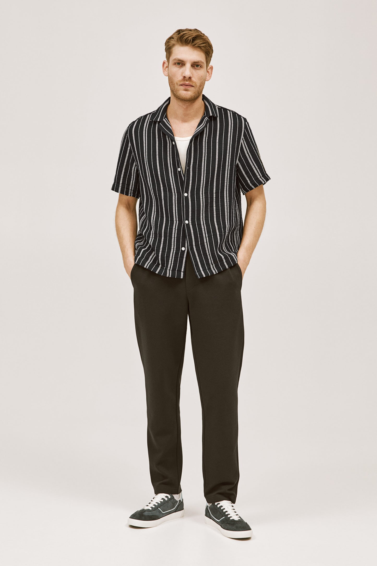 H&M Regular Fit Textured-knit resort shirt