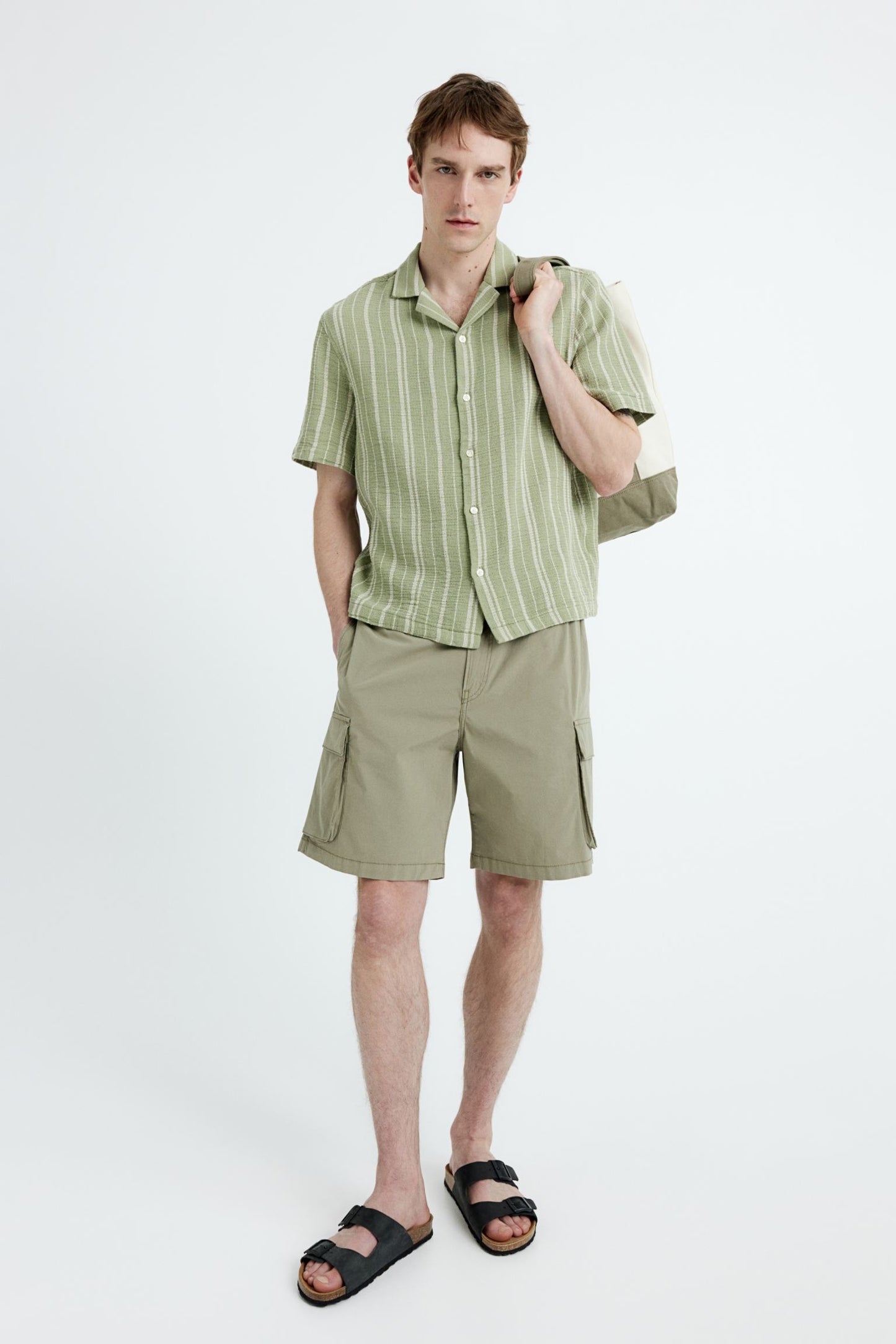 H&M Regular Fit Textured-knit resort shirt